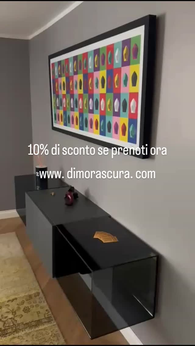 Prenota ora e avrai il 10% di sconto sul tuo soggiorno . #napoli #visitnaples #dimorascuranapoli #pignasecca #naples #napolinelcuore