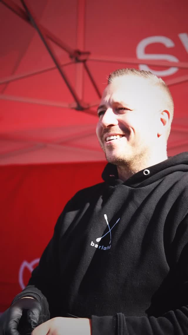 Danke an das großartige @mewa_textilservice Team und @1fsvmainz05 für das energiegeladene Event im Stadion! 💪🍓
Unsere Smoothie Bikes waren im Dauereinsatz. Gesunde Power trifft auf Teamgeist! 🚴♀️💚.
#smoothie #smoothiebike #barloeffel