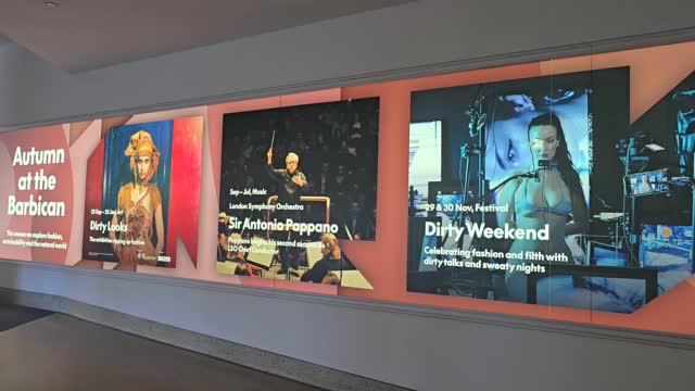 This year, #darbarfestival partnered with The Barbican and offered another stupendous season of Indian Classical Music.
Along with its roots embedded in devoted practice and sublime union with mind, body and soul, #AURABREATH gets to share the wisdom of breathwork.
This is the final weekend of breathwork: slow and rythmic, functional AND something that delves into the sub conscious patterning of our minds.
"The breath never lies, it ia a reflection of how you live your life" Davel 2019.
#coherence
#breath
#consciousconnectedbreath
#indianclassicalmusic
#Yogabliss
#asianwomeninbusiness
#barbicancentre#Darbarfestival