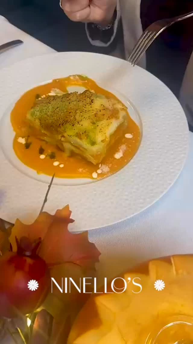 The first bite says it all. 🍂✨
Knife, fork, and instant happiness. 🧡
Our Pumpkin Lasagna: smooth, creamy, and perfectly autumn. 🍁
Our limited-edition special crafted with rich seasonal flavours, only at Ninello’s Italian restaurant in Liverpool. 🇮🇹
📍 Duke Street, Liverpool
#ninellos #ninellosliverpool #thingstodoinliverpool #liverpoolrestaurants #visitliverpool #italiansdoitbetter #liverpoolone #dukestreet #liverpoolcitycentre #liverpooleats #italianfoodporn #italianfoodbloggers #lasagna #halloween #liverpoolbusiness #businessowner #italianrestaurant