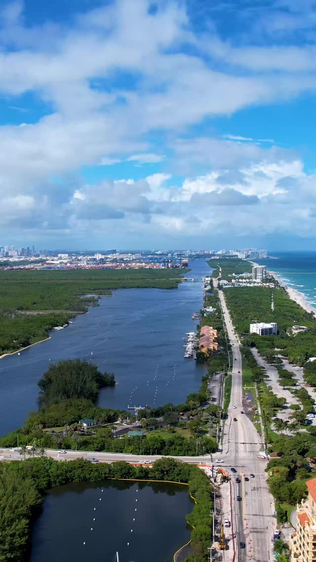 Welcome to Penthouse 7 at Villas of Positano — a breathtaking two-story oceanfront residence in the heart of Hollywood Beach, Florida. 🌊✨
This fully furnished designer penthouse spans 3,683 sq. ft. and features 3 bedrooms + den, 3.5 bathrooms, and soaring 21-ft ceilings that fill every corner with natural light.
Arrive by private elevator to experience refined coastal elegance — marble floors, a remodeled Italian gourmet kitchen, and a grand living room made for entertaining. The primary suite rests on the main level, while an oceanview mezzanine offers the perfect retreat for relaxation or hosting guests.
Step outside to a 797 sq. ft. private terrace with panoramic views of the ocean, bay, city & park — a seamless blend of serenity and sophistication.
Resort-style living continues with oceanfront pool, spa, fitness center, concierge, valet, and direct beach & marina access.
The ultimate balance of privacy, luxury, and South Florida lifestyle. ☀️
#VillasOfPositano #HollywoodBeachLuxury #SouthFloridaLiving #OceanfrontPenthouse #LuxuryCondoFlorida #MiamiLuxuryRealEstate #WaterfrontLiving #LuxuryHomesFlorida #OceanviewPenthouse #CoastalLuxury #FloridaLuxuryLiving #beachfrontresidences