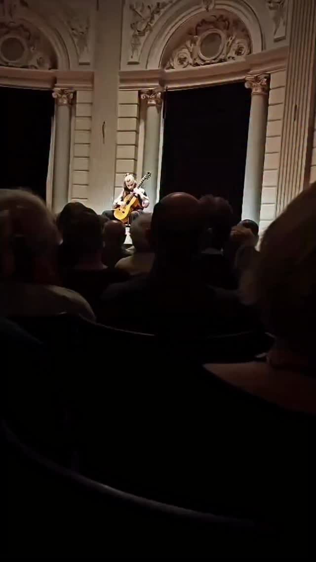 A little excerpt of Saturday‘s concert filmed from the audience 🔥🎸