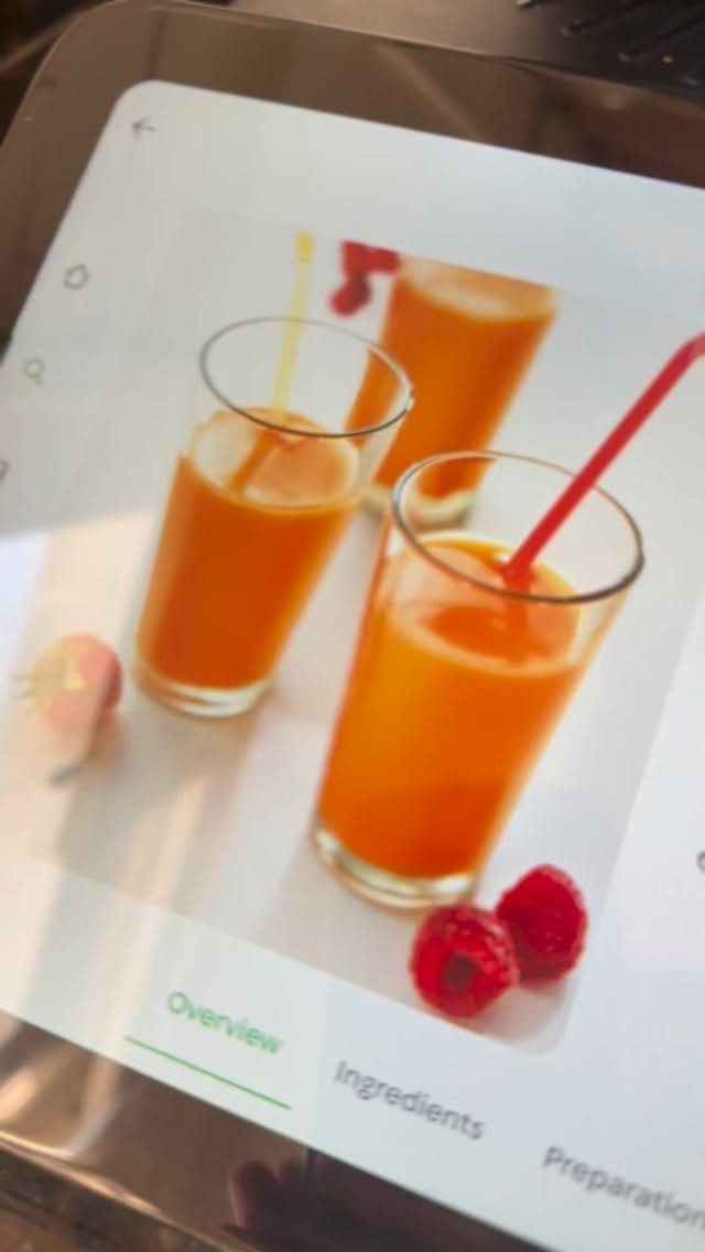 Fast food… but make it fresh 🌿
Smoothies, snacks & more in minutes with my Thermomix® ✨ Learn more or book a demo: https://shop.thermomix.com/consultant/107976/