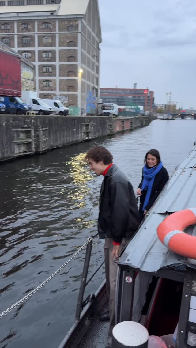Früh Winterlicher Ride! War hot mit euch ⚡️ Großes Danke an: @ma.ksim_official @aside_grooves MEC @kom.bass @plattenpanzer @niccolo.sanchez / next ride: 22.11