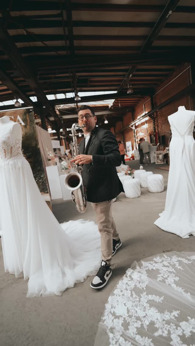 Bernarts Music X @puntosposa.sb auf der @autumnmeetswedding
Danke fürs spontane filmen @jan_filmt