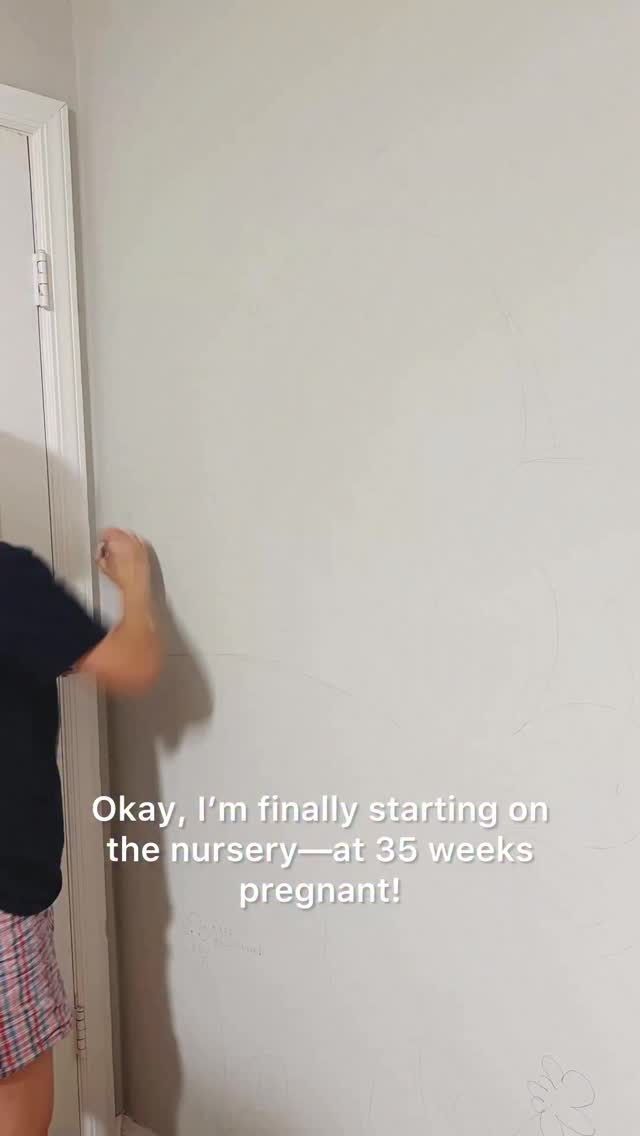 Finally starting on the nursery at 35 weeks! Got a bunch of paint from @loweshomeimprovement last night (@valsparpaint)—time to bring this meadow-inspired room to life. 🌿💛
#ad #lowespartner #nesting #nurserywalldecor #deaneyweaneyblooms