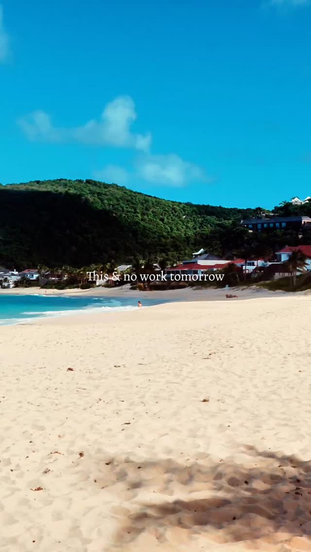 ✨ This view & no work tomorrow? Yes, please.
Rêve de St-Barth is calling… paradise is just a booking away.
Because some moments are made for nothing but sea breeze & serenity.
#OceanViews #StBarth #Island #Vacation #Beach