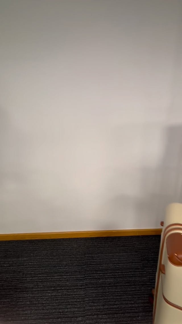 Build your dream Bric’s set in the classic Cream colourway 🤍
Featuring the iconic Bellagio luggage - crafted with durable polycarbonate and Italian leather trim. Paired with the elegant Firenze Tote and matching Duffle, this set is the definition of timeless travel style.
If you are interested in becoming a UK stockist, please send us a message or alternatively see link in bio.
#Brics #BricsBellagio #BricsFirenze
#TravelInStyle #LuxuryLuggage #TravelSet #TravelWithBrics #ChicTravel #Icon