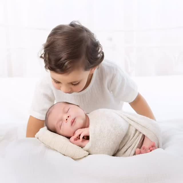 Newborn Siblings Brothers
#Newborn #NewbornPhoto #NewbornPhotographer #NewbornBaby #NewbornStudio #NewbornPhotoStudio #Sugarbaby #SugarbabyStudio #SugarbabyPhotography #SJPhoto #SJPhotocreation #SanMateoPhotographer #SanMateoMaternityPhotographer #SanMateoNewbornPhotographer #SanMateoBabyPhotographer #SanMateoFamilyPhotographer #SanMateoSmashCakePhotographer #BayAreaPhotographer #BayAreaPhotoStudio