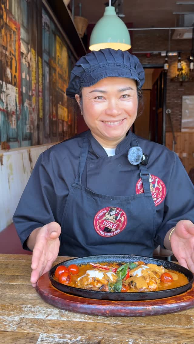 A special we had to bring back again for you guys 👌
Our Penang Chicken Thighs - Tender grilled chicken thighs in our rich, aromatic Penang curry sauce with cherry tomatoes and lime leaves, served sizzling hot 🌶️✨
A favourite for a reason!
Use the link in our bio to book a table 🫶
#thaifood #noksthaistreetfood #thaistreetfood #manchesterfood #stockport #noksthai #bramhall #noksthai #manchester
