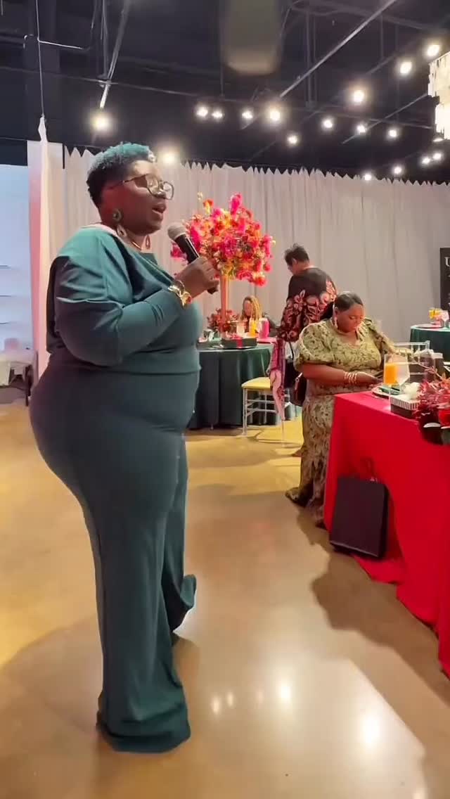 Can we just take a moment to brag about our brunch hostess — the unapologetically bold, hilarious, and heart-healing Erica Marie? 🔥
Listen… if you’re curating an event, stop trying to do it all. Get you a woman who can command a room and connect hearts. Erica didn’t just host the HeartSpaces Wellness & Lifestyle Brunch — she set it on fire.
Transparent. Funny. Anointed. Real.
That’s the mix. That’s Erica Marie.
We love you, Sizz and We miss you already!
💫
#HeartSpacesWellnessBrunch #WomenWhoSizzle #HealingInRealTime #SizzleBoldly #fyp #reels #igreels #explore