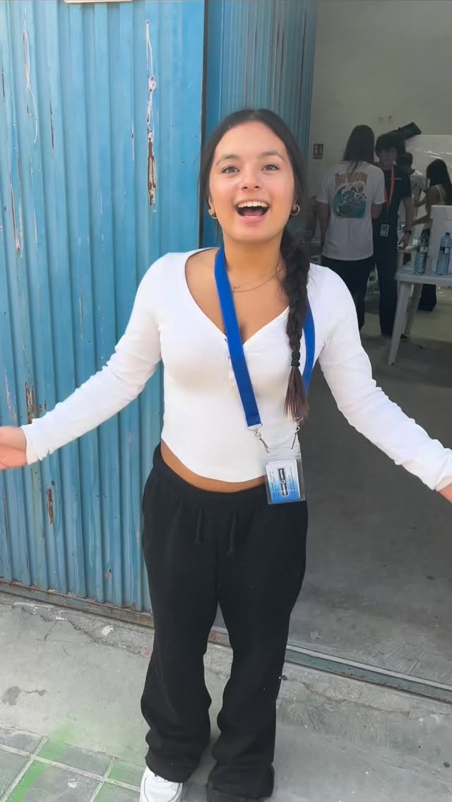 Our Wednesday experiences are going great. Students in the Fallas class have started their final projects.
During the first sessions, they explored the design thinking process: empathy, defining, and ideating. Now they’re deep into prototyping and building their models. #acil #whatschoolshouldbe #futureofeducation