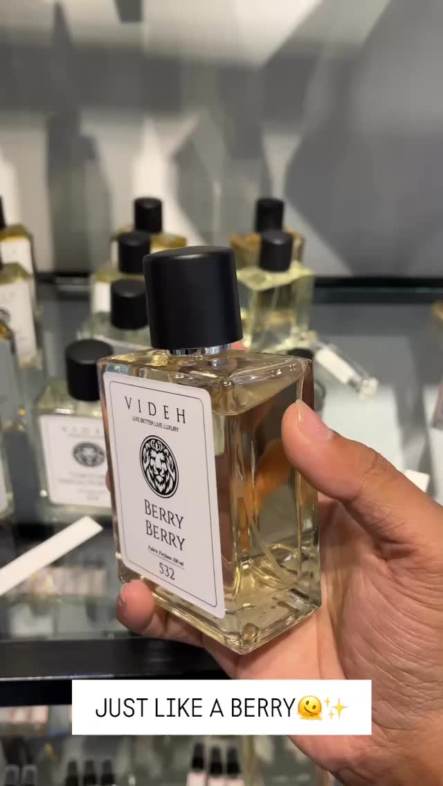 JUST LIKE BERRY✨🤌🏼
Visit shop at vijaynagar, sangli.✌🏻