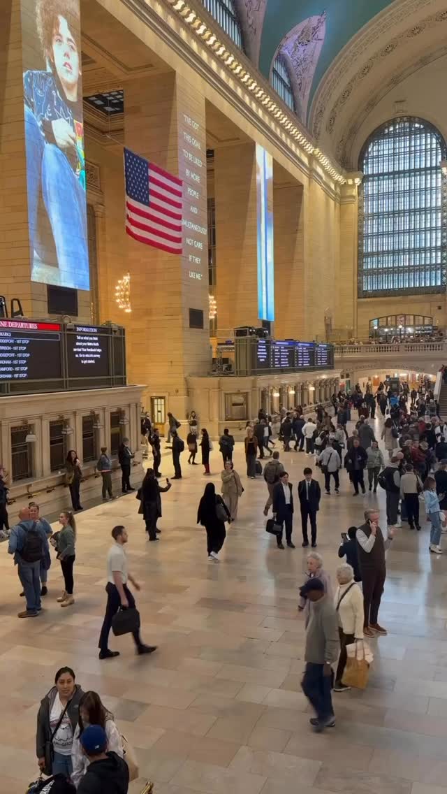 I used to walk through Grand Central every day on my commute. Most days I wouldn’t stick around in midtown after work, but there are a few after work watering holes worth sticking around for ⬇️
The Campbell @thecampbellnyc – Hidden inside Grand Central, this restored 1920s office-turned-bar is pure old New York glamour. High ceilings, stained glass, and a timeless cocktail list.
Ophelia Lounge – A rooftop gem atop the Beekman Tower with wraparound views of the East River and Chrysler Building. Elegant, moody, and perfect for golden hour.
Dock’s Oyster Bar – A Midtown classic for martinis and fresh seafood. Grab a seat at the bar for oysters and enjoy their great happy hour deals!
Rosie Dunn’s Victoria Pub – Cozy and unfussy, this pub is great for a pint and casual conversation. It’s ideal if you’re after something low-key.
Peacock Alley at the Waldorf Astoria @waldorfnyc – Newly reopened, this is once again be one of NYC’s most iconic spots for a refined cocktail in a storied setting.
Sofia Wine Bar – Intimate, candlelit, and tucked away on 50th Street. Perfect for wine lovers or a relaxed evening with friends.
Each one just a short walk from Grand Central. My tip - take a stroll through the Great Hall before your train. It’s an opportunity to appreciate its beauty when crowds have died down.
DM for more NYC tips!
#kirgotravel #foratravel #nyctravel #nyctips