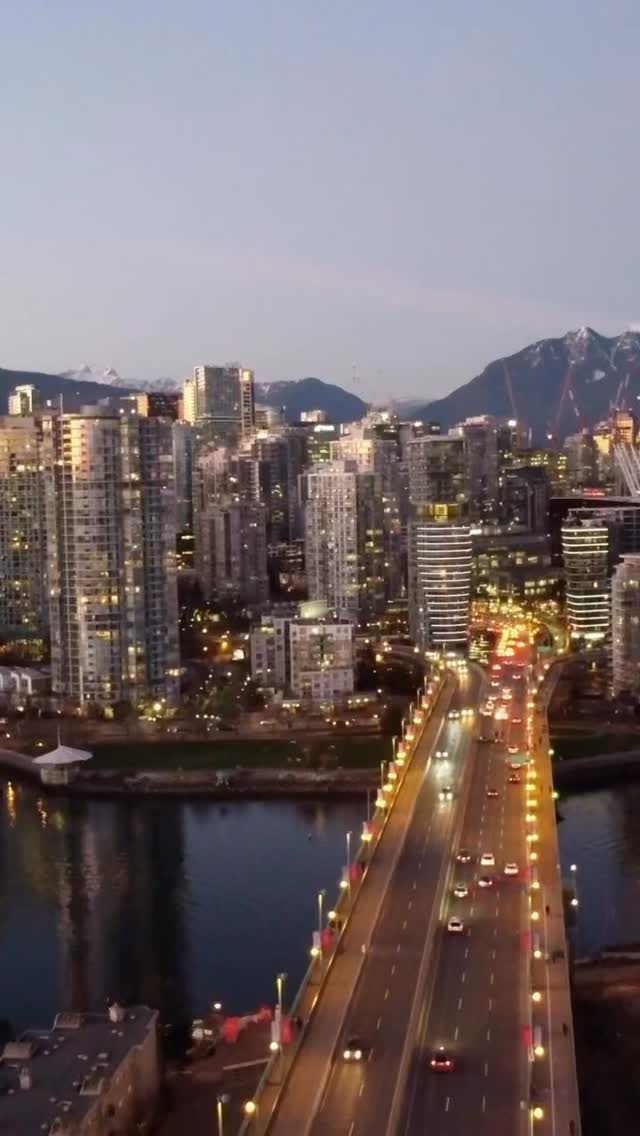 #accentleasing #automotiveleasing #ladnerbusiness #bcbusiness #shoplocal #carleasing #britishcolumbia #vancouver #financialfreedom #financingmadeeasy #leasingmadeeasy #creditrebuilding #creditscorerebuilding