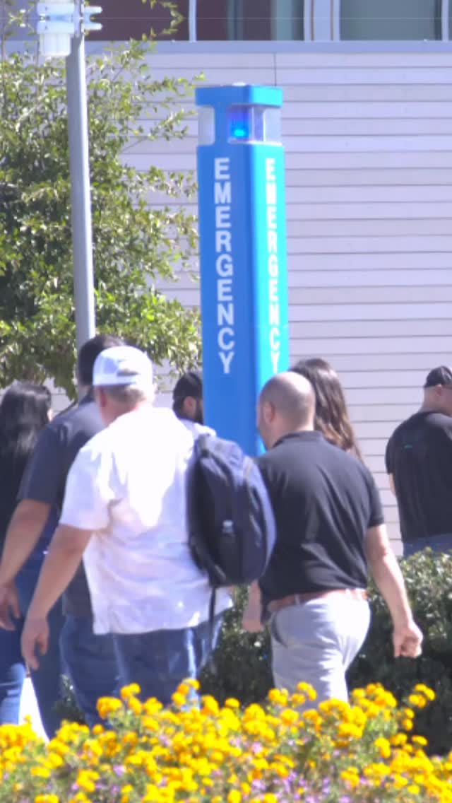 On September 17, the VINE Connect program brought growers, students, and innovators together for the first-ever Field Day at UC Merced’s Experimental Smart Farm. Hosted in partnership with F3 Local, this dynamic event featured agtech demos from startups like @sp.ornado, @bonsai_robotics, @aigen.robotics and more, as well as presentations from leaders in sustainable agriculture. Together, we’re shaping the future of ag right here in the Central Valley and beyond. #F3Initiative #FarmsFoodFuture #F3Local #VINEconnect
