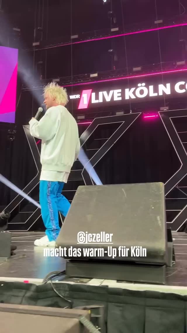 Gebt mir ein! #bellanapoli @1live @colognecomedyfestival @brainpool.live @lanxessarena