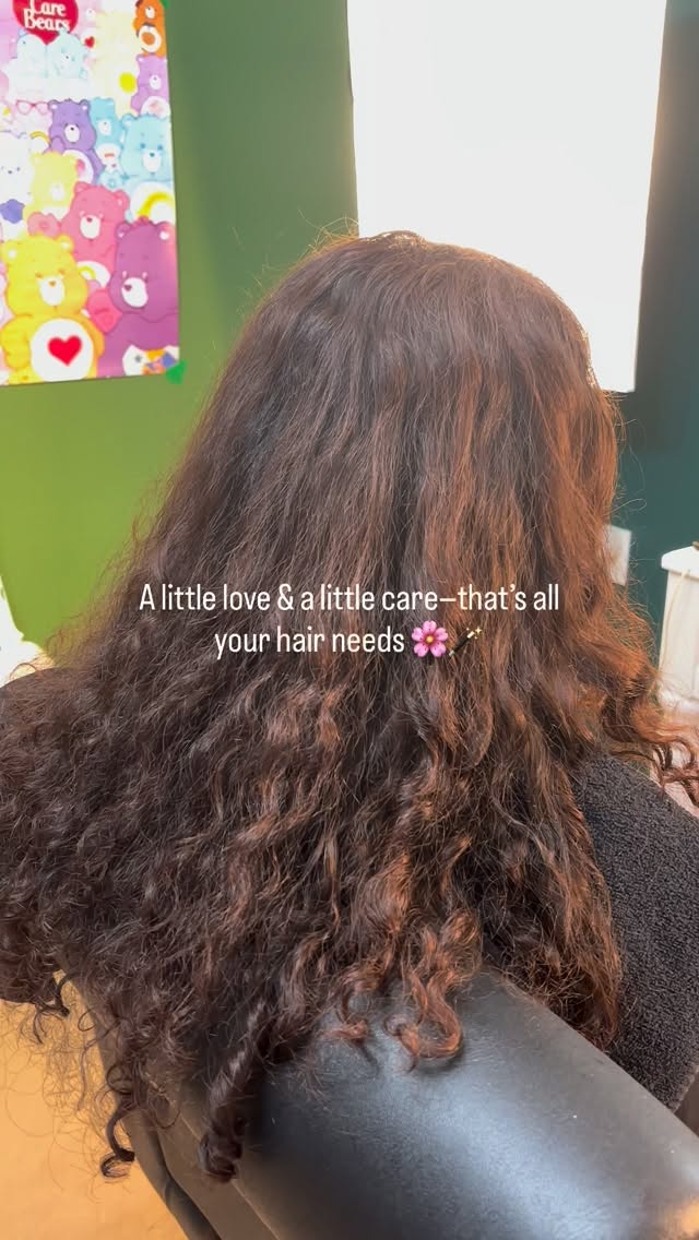 My love language is transforming your hair 🧚🏻♀️✨✨✨
#haircut #blowout #hairtransformation #hairstyle #hairartist