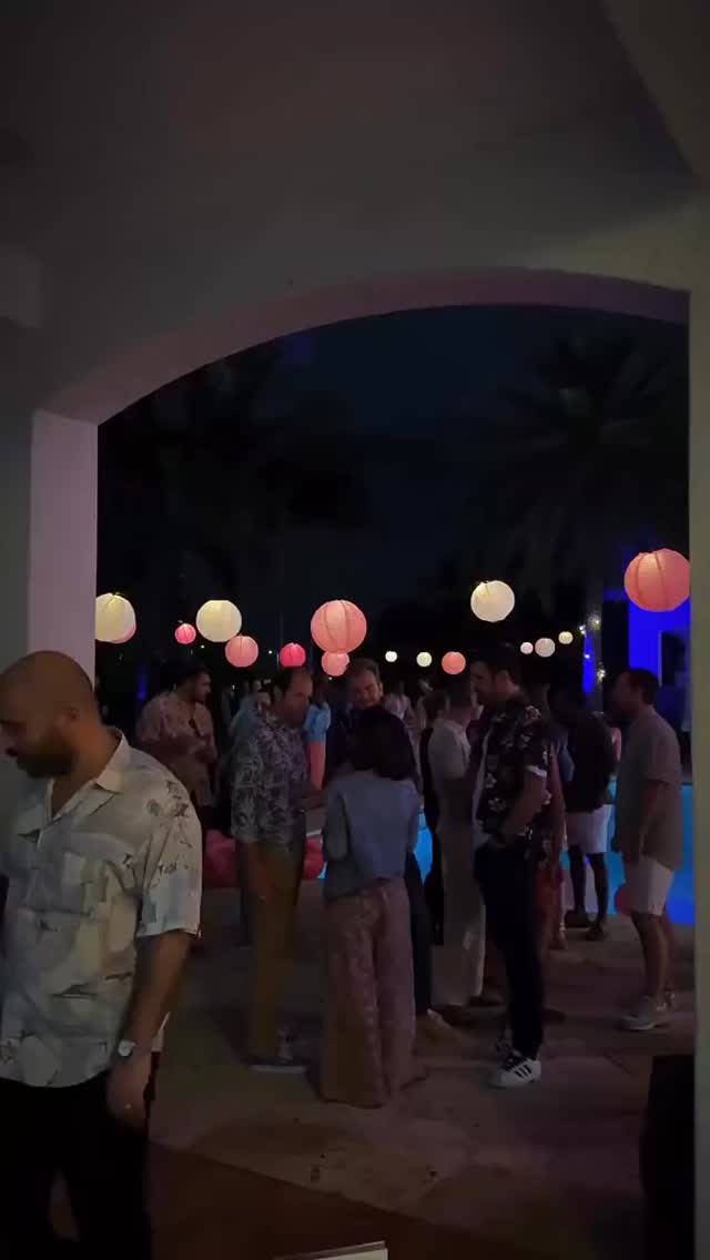 🌴✨ Elevate your corporate event with Miami flair and luxurious cuisine! Book now with Lavish Gastronomy Privé and impress your guests with an unforgettable experience! 🍽️🥂
#LavishMiami #YachtCatering #CorporateEventMiami #PrivateJetCatering #GastronomieLuxe #LuxuryBirthday #EventCatering #MiamiPrivateDining