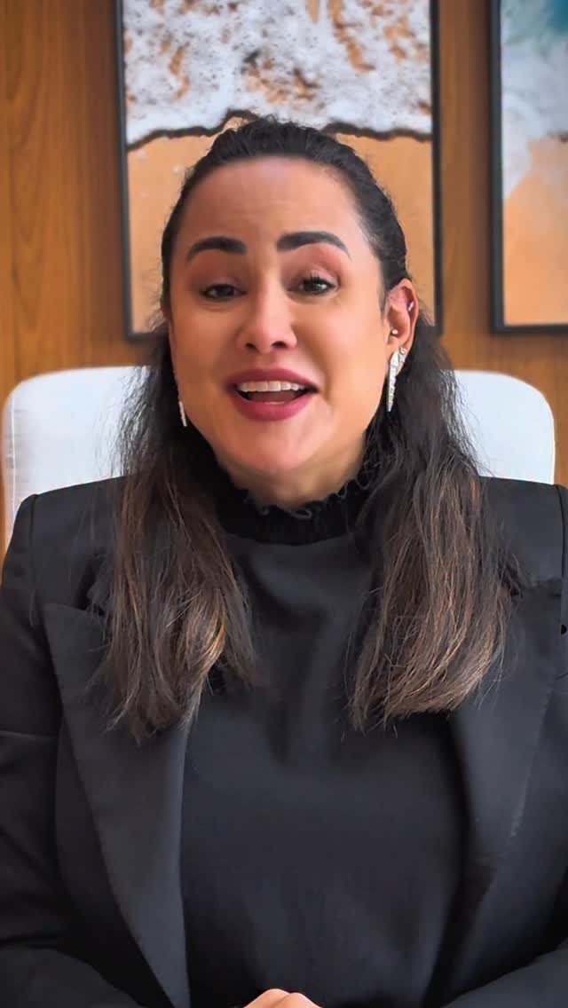 Você sente que perdeu o contorno do rosto com o passar dos anos?
Aquela definição da mandíbula, o desenho do queixo, a sustentação natural… tudo isso pode ser recuperado — e o segredo está no protocolo Face Up.
Ele reposiciona, redefine e devolve harmonia ao seu rosto de forma natural e duradoura.
Não é sobre mudar quem você é, e sim realçar sua melhor versão.
✨ Agende sua avaliação e descubra como o Face Up pode transformar seu contorno facial.