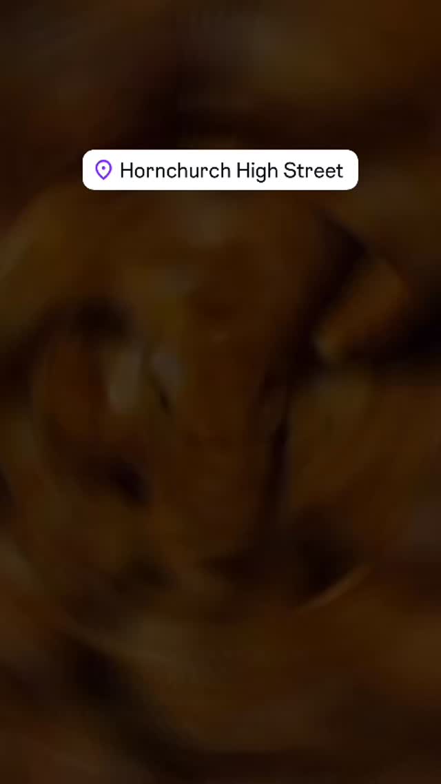 Dinner is Served: The Ultimate Combo. Why settle? Enjoy the best of both worlds with our combo featuring juicy, flavourful jumbo wings and our legendary signature burger. Paired with a side of our unbeatable Peri Fries, it’s the perfect, generous meal for family, friends, or a solo splurge.
#CapCut #frenchosuk #localrestaurant #HornchurchEats #diner #periperi