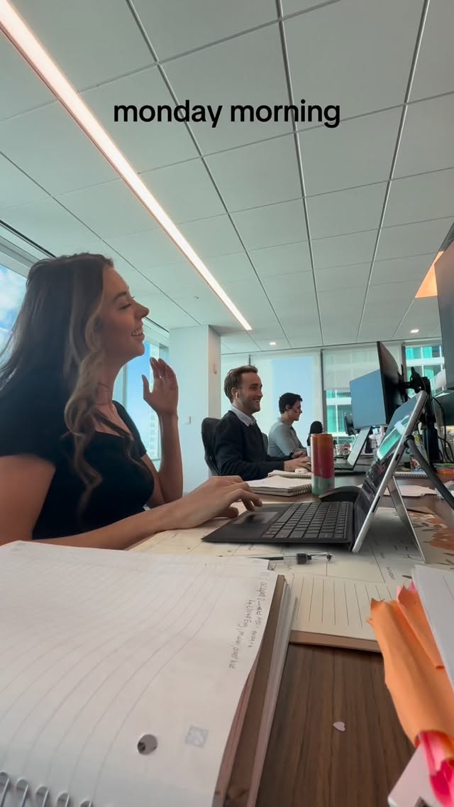 I love Miami, Franky Rizardo, and my coworker bestie @alexallan111 🪩🥥👽
#edm #miami #clubspace #rave #housemusic