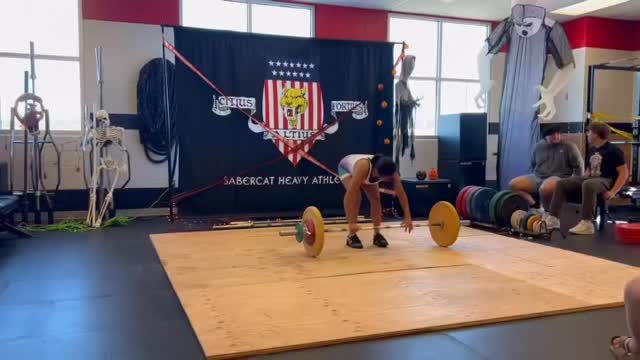 Awesome first meet for @zaret780! She has been putting in the work this off season and is going into wrestling season stronger than ever! Watch out Colorado!
#usaweightlifting #cleanandjerk #youthweightlifting #snatch #afterschoolprogram #heavyathletics #olympicweightlifting #wrestling #coloradowrestling