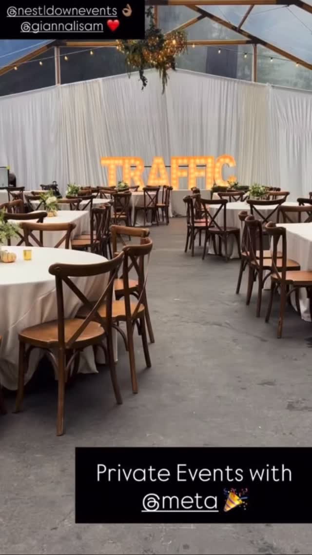 Love being at this GORGEOUS venue with some of the best 🫶🫶
And look at how those marquee letters GLOW ✨🪩
#alphalitsiliconvalley #marqueeletters #largelightupletters #marqueenumbers #siliconvalleyevents #siliconvalleyeventplanner #marqueeletterrental #corporateeventplanner #corporateeventstyling #corporateeventplanners #corporateeventplanning #meta #metaevents