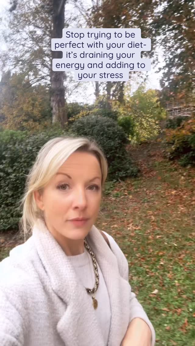 I’ve lost count of the number of times I’ve told my clients they don’t need to be perfect to make progress.
If you’re a high performer - used to pushing yourself and expecting the best - I often see that same mindset spill over into nutrition and lifestyle habits.
But we’re human.
And when we obsess over getting our diet perfect, we actually create more stress in the body - the very thing we’re trying to reduce.
Most people think they have to push harder and be more perfect with their diet to feel better,
but research shows lasting change comes from flexibility and consistency, not restriction.
Here’s why this switch works ⬇️
When you focus on your overall patterns instead of every tiny detail, you build habits that fit real life, support your nervous system, and make energy and balance sustainable.
💡 My 7 Tips for Building Sustainable Nutrition Habits
1️⃣ Focus on 3 balanced meals — protein + complex carbs + fibre + healthy fats.
2️⃣ If you’re cooking, double or triple it to save your future self time in the kitchen.
3️⃣ Don’t count calories - count colours. The best way to feed your gut microbiome is by eating the rainbow.🌈
4️⃣ Aim for about 80% wholefoods - foods in their most natural or minimally processed form. Give yourself a little leeway for soul foods too.
5️⃣ Don’t obsess over single eating episodes - if it’s your birthday, eat the cake and enjoy it! It’s the overall pattern that matters most.
6️⃣ The nutrition world is noisy - full of trends and fads. Simplicity is key. Don’t get swayed by the latest TikTok. Your body, your choices.
7️⃣ Eat meals away from screens — sit down, slow down, and chew properly. Better digestion = better absorption of nutrients = more nutritional bang for your buck 💵
Balance doesn’t mean letting go of your health goals, it means making space for them 💥
If you want to learn more about simple practical ways
to build healthy nutrition habits that last join my final group programme of 2025. Comment RESET and I’ll send you the details 💌
Save this post for later + follow for more nutrition tips that actually fit your life.