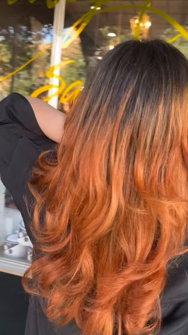 POV: you finally booked that fall glow-up 👏
#uptownshelbync #shelbync #stylistgabbyluna #fallhair