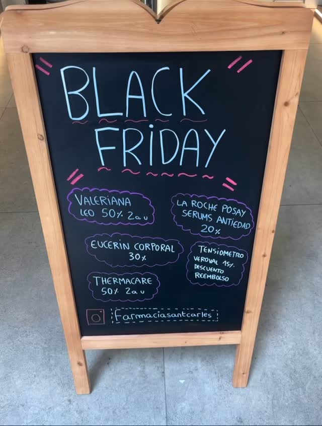 ✨Con la llegada del black friday llegan nuestras súper promociones! ✨Pásate por la farmacia y disfruta de nuestras ofertas del mes☺️ #farmacia #blackfriday #promociones