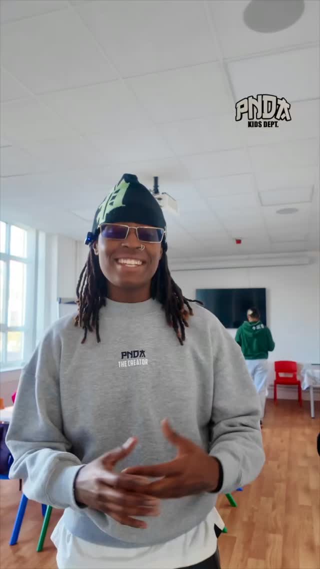 Here’s a recap of our PNDA Packlab Workshop🎒🖤🐼
Big love to everyone who joined our first PNDA Workshop, the vibes were unmatched! We’re back on December 6th… you won’t want to miss this, save the date 👀🎄📆
#PNDAPacklab #CreativeCommunity #LetKidsBeKidsAgain