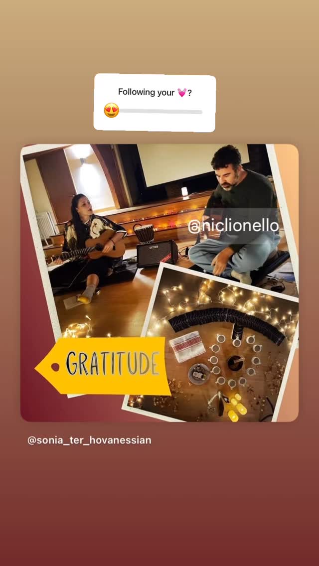 So grateful still for the warm, nourishing vibes my heart is enveloped in all of this week thanks to the si gong circle I held with @niclionello on Sunday.
It's fuelling the creative process in flow this week, as I approach going into the studio, after quite a while, to record some of my own music. It's a first for me on guitar, exciting and terrifying! These moments of growth are so powerful and transformative.
Va dove ti porta il cuore.
Go where your heart takes you.
It will not lead you astray.
#singer #music #voice #singing #love #spirituality #heart #musician #healing #cacao