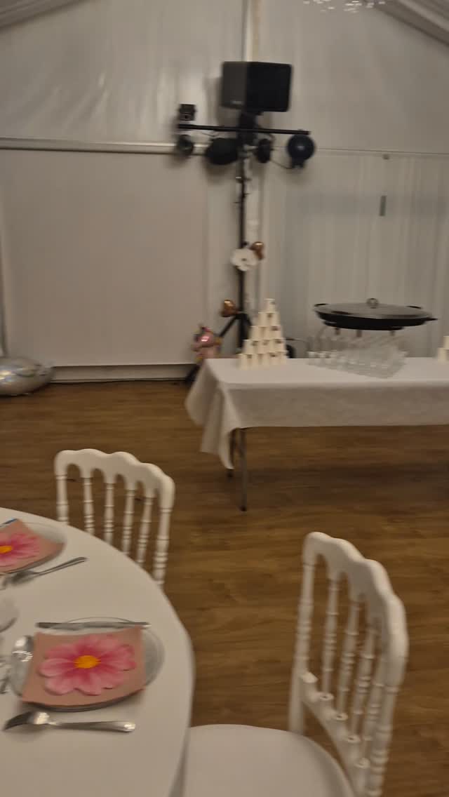 Joyeux anniversaire 🎂
#buffetanniversaire #traiteuranniversaire #traiteurtroyes #traiteurevenementiel #tartiflette