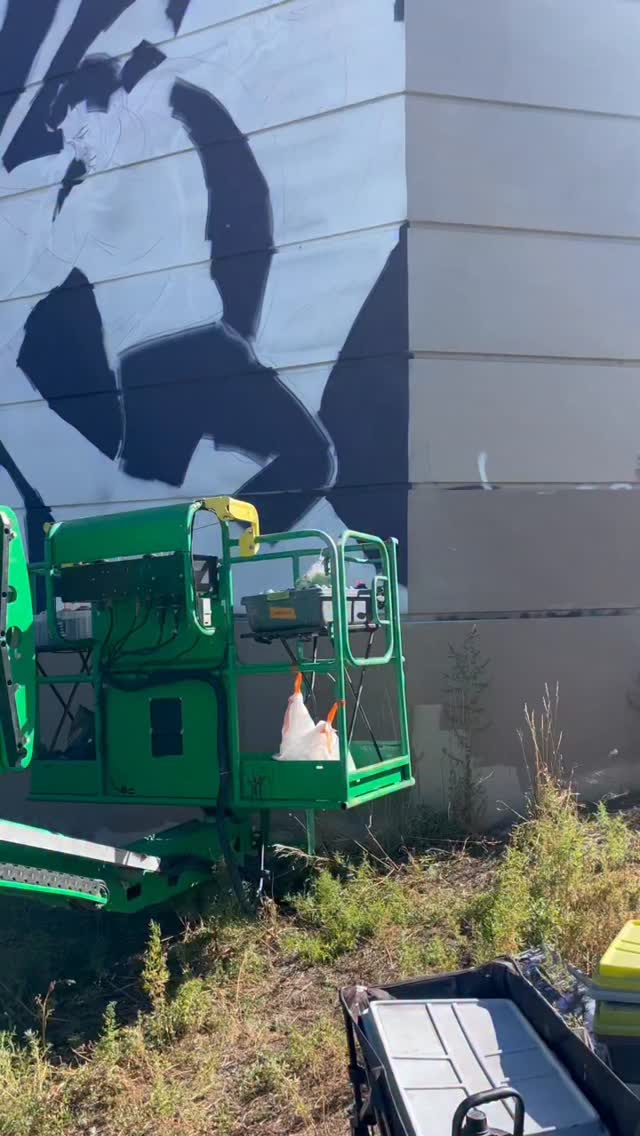 Got to paint this piece for @denverparksrec and @hcahealthcare on the bike path by the Platte in Denver (near the skate park). I’ve been wanting to paint a dance mural for a long time - if you know me you know that dance is one of my other main creative passions. 💃 The theme for this series of murals is “The ONE” - what is the one thing that makes a difference to you and your health? For me it’s dance – it’s such a beautiful way to care for my body, mind, creativity, and emotions. It’s so much more than exercise, and it’s so much more than expression. I’ve been struggling with back problems this year that have hobbled my ability to dance and it’s been kind of devastating tbh. 😭 Getting to connect with dance by painting it in this mural was actually very healing. I’m also happy to report that after a few months of very dedicated PT I am finally making progress towards getting to dance more regularly again - thank goodness, because I truly need it to stay sane 😅
Thanks again to @denverparksrec and @hcahealthcare for the opportunity!
#denverstreetart #denverstart #dance #dancemural #creativedance #skateparkmural #bikepathmural #streetart #mural #murals #muralart #bigart #sprayart #spraypaint #downtowndenver #denverco #denver #coloradoart #denverartist #denverart