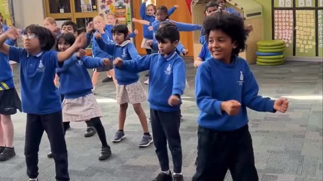 Stomp Dance came yesterday to run an incursion. What a fun morning had by all 🪩
#growingmindsguidingheartsandmakingadifference
#melbournecatholicschools
#frankstoncity
#frankstonschools
#sfxschoolfrankston