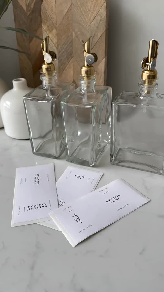 The kind of order that feels like calm.
@_smithhome shows how our Book Bottles bring design and function together — the finishing touch your kitchen deserves.
Shop the collection through our bio.
#BookBottles #RefinedLiving #KitchenEssentials