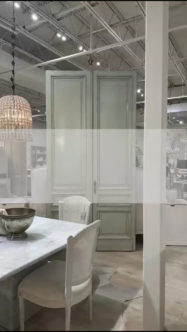 Our feet may be sore but the inspiration is worth every step! Here's a peak at a few standout finds from this year's High Point Market ✨
#hpmkt #highpointmarket #interiordesigninspo #designgoals #interiorsofinstagram #homerenovation #interiordesign #DesignInspo #designdetails #interiordesignnj #njdesign #njhome #InteriorInspiration #designjourney