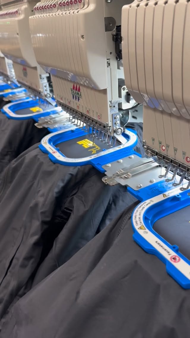 Another day, another happy bus driver! @wholesaleapparelco @tajimaamerica @hirsch_solutions #embroidery #embroideryart #tajimatmez #smallbusinesssupport #tajima