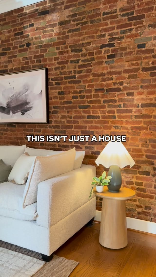 HOUSE HACKING opportunity!
Here’s how it works 👇
You buy a home with two separate units.
Live in one. Rent the other.
Your tenant helps cover your mortgage.
And the best part? It’s in the heart of Federal Hill, one of my favorite Baltimore neighborhoods.
🛏 4 bed/3.5 bath
📐~3400 sq. ft.
🌿 Roof top deck with water views
💰 Rental unit
🌳 Walking distance to endless restaurants, bars, grocery stores, gyms, parks, and a quick hop onto 95 for those who commute
🏡 Comment LISTING and I’ll send the full details right to your DMs
___________
👋🏼I’m Molly, native New Yorker turned Baltimorean. When I’m not out with my clients (helping them buy and sell homes in Baltimore, MD), I’m exploring Baltimore’s best restaurants and activities and sharing them here with you. Follow along for my 💎Baltimore’s Hidden Gems Series💎 and lots of behind the scenes of Baltimore Real Estate.
_____________
🏡Molly Reed, REALTOR
🧭Compass
📲 m: 518.496.5674 / o: 443.873.3585
📧 molly.reed@compass.com