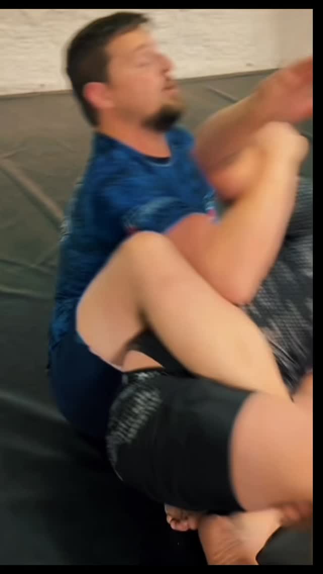 @archie_coffield and @paulbaxter_bjj trying to get the better of each other ๐ฅ
Morning is created by the destruction of balance.
#thepredator #motionbjj #teammotion #BJJ
#Grappling #NewCollection #LaunchDay #FightGear #applythepresure #nogi #Submission #fyp #fitfam #bjj #mma #wrestling #Submissiongrappling #fighter #presure
#nogi #Submission #fitfam #bjj #mma #wrestling #Submissiongrappling #fighter #Apex #predator