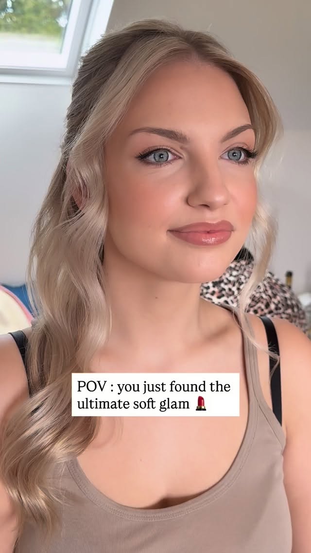 Soft glam has my heart 🤍
It’s that perfect balance of polished yet natural - glowing skin, soft eyes, and just enough glam to make you feel so confident without looking overdone. It’s my go-to look for brides who want to feel like the best version of themselves ✨