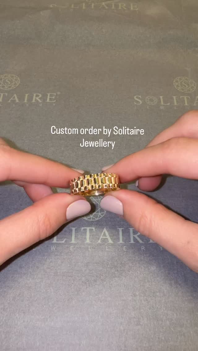 SOLID Rollie Ring available to order in all sizes and colours #herenring #mannenring