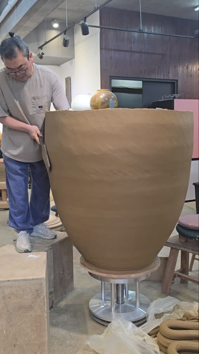 Thank you for the amazing opportunity to practice this fantastic technique! It was a great month and I am eternally thankful to teacher @kwakkyungtae and the apprentices @maisie.biggs @studio__tomi @1111999.mk and @sop30