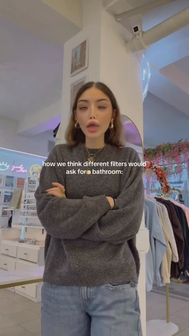 We had to do a pt.2!!!
Come visit us💗
Little Market NYC
📍637 Broadway
⏰Open Mon-Sat 11-7
Sun 11-6
CHARM BARS/ PERMANENT CLOSES 30 MIN EARLY
@caitlynsanderss @chloeinrealife
#littlemarketnyc #sohoshopping #supportlocalbusiness #nycsmallbusiness #supportlocal #nyclocal #womenownedbusiness #localbusiness #littlemarket #localartists #fall #nycfall #filters #funny #funnyreel #filterchallenge