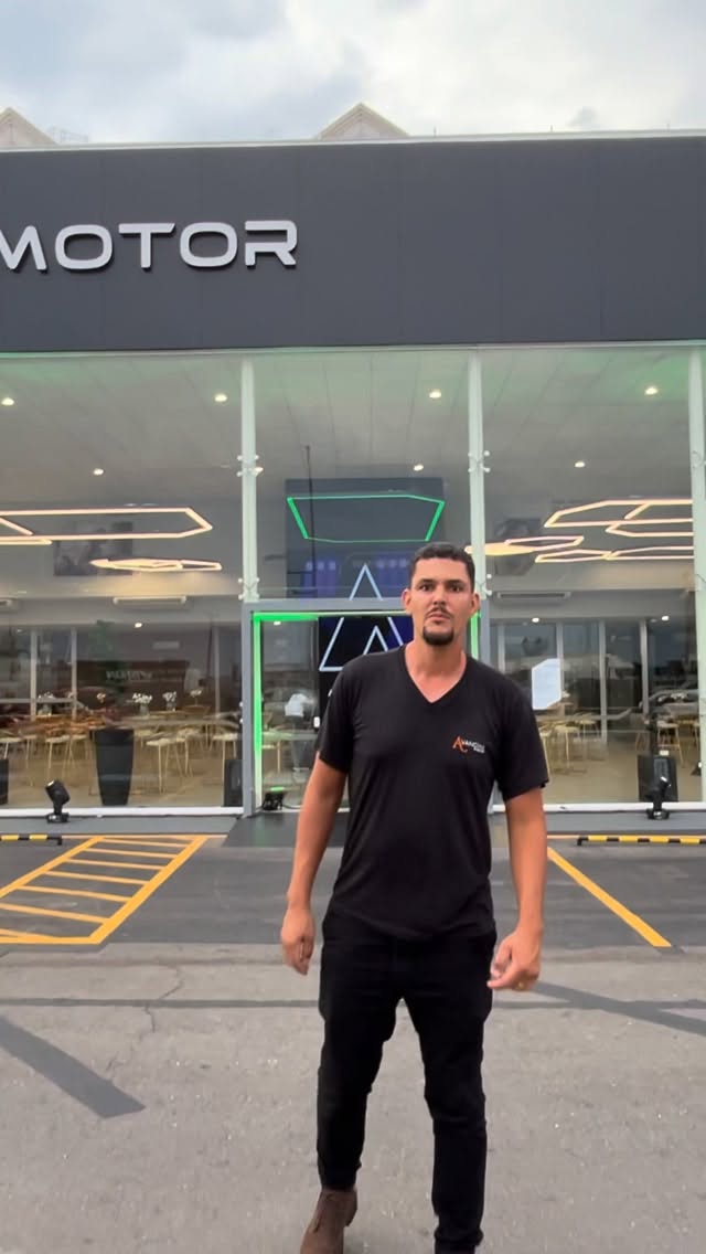 🚀 Inovação que acelera experiências!
A Avancini Eventos marcou presença na inauguração da LEAP Motors da Belcar BR, a única LEAP Motors em Goiânia! 🔥
Montamos um painel de LED curvo 3x4 — gigante e impressionante — junto com um painel reto 3x4, além de som e iluminação completos, criando um visual moderno e tecnológico pra esse momento especial.
Cada detalhe foi pensado pra entregar qualidade, impacto visual e excelência — porque pra nós, cada projeto é único e merece o melhor em locação audiovisual. 💡
🎥 Avancini Eventos — tecnologia, inovação e qualidade que fazem seu evento se destacar!
#AvanciniEventos #PainelLED #PainelCurvo #PainelDeLED #EventosCorporativos #Inauguração #LEAPMotors #BelcarBR #Goiânia #Audiovisual #SomELuz #LocaçãoAudiovisual #Inovação #Tecnologia #EventoDeSucesso #producaodeeventos