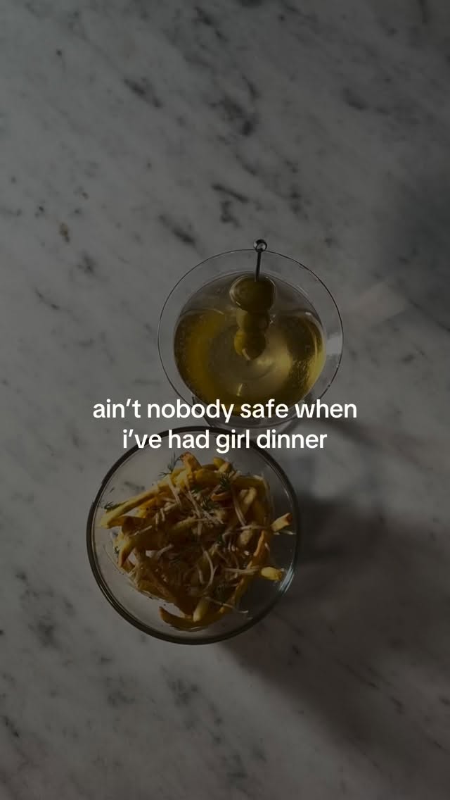 f*ck it, make your dirty martini with tequila š«šø
#girldinner #explorepage #relatable #justagirl #martini