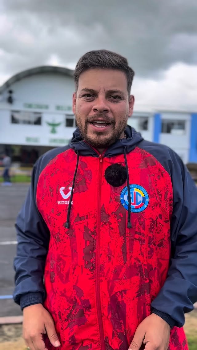 Formando campeones dentro y fuera de la cancha
En nuestra alianza con Argentinos Juniors, los estudiantes viven el deporte desde una mirada profesional, donde cada disciplina potencia su desarrollo físico, emocional y en valores como la disciplina, el trabajo en equipo y la superación personal. 💪⚽🏀🏐
Conoce paso a paso cómo entrenan, aprenden y crecen junto a un programa deportivo de alto nivel que forma no solo deportistas… sino personas íntegras. 🌟
#ArgentinosJuniors #DeporteYEducación #FormandoFuturosCampeones #ColegioConValores #AlianzaDeportiva
