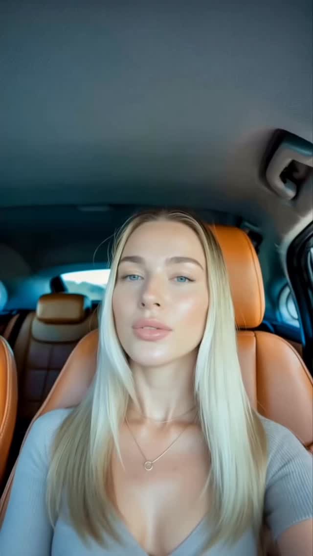 „Schon wieder November?! 😱
Wo ist nur das Jahr hin?! Aber keine Sorge — bei Laura Tinta Tattoo geht’s heiß weiter! 🔥
Diesen Monat sind unsere Top-Artists am Start:
Alan, der König der Portraits und Cover-Ups 👑,
Raul, aka Kalvotron, unser Realismus-Gott 🎨,
Borja, Realismus-Meister mit Feingefühl 💪
und natürlich Honart – unsere lebende Tattoo-Legende! 💥
Und jetzt aufgepasst, spontane Tattoo-Liebhaber:
Am Montag, 03.12. und am Donnerstag, 06.11. sind noch ein paar Termine frei geworden!
Wer da schnell ist, bekommt sogar einen kleinen Goodie obendrauf! 🎁
Also – worauf wartest du?
Schreib uns, ruf uns an, oder komm direkt vorbei –
Laura Tinta Tattoo – wo Kunst unter die Haut geht! 💉✨“
#tattooart #realistictattoo #tattoostudio #realismustattoo #realismus #tattoo #tattooartist #tattoolovers #zürichtattoo