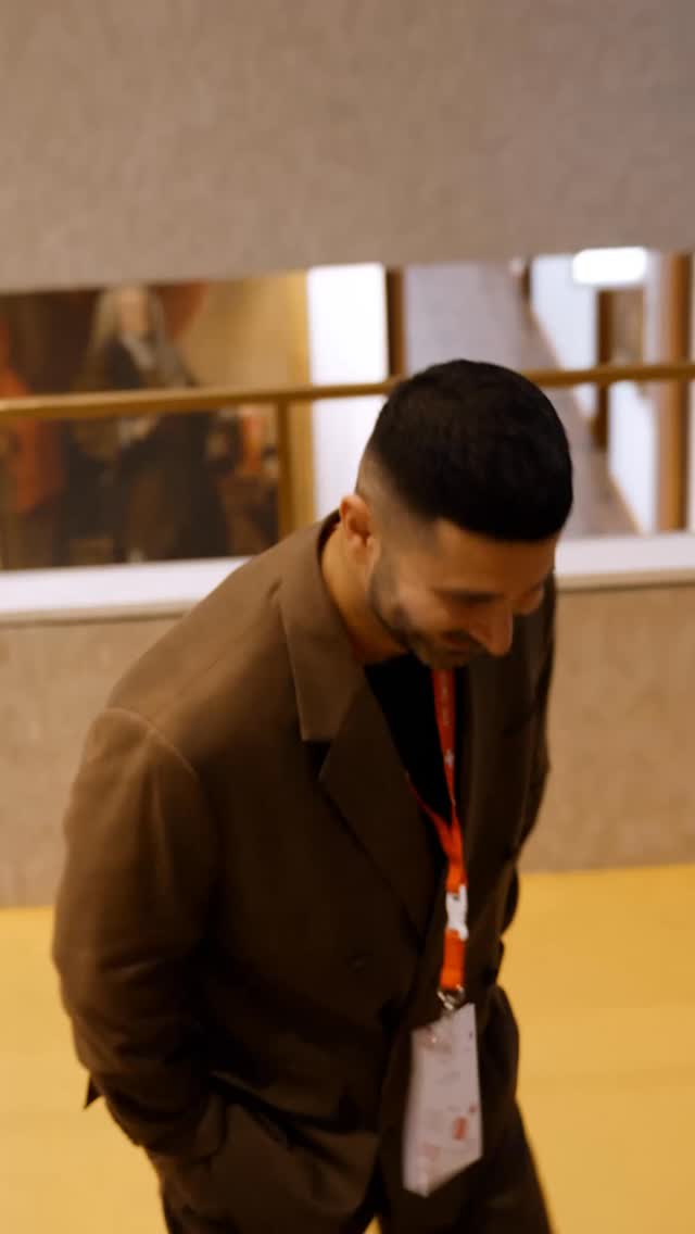 EMS GBT Summit 2025 🇨🇭💙
.
.
Thank you for inviting me to share the stage with such incredible people and thank you to everyone that attended and listened to me 🫶🏽
.
.
One of my best days as a dentist I’m really grateful and will always give our patients the best there is 💙
.
.
#teethbyteki #guidedbiofilmtherapy #compositebonding